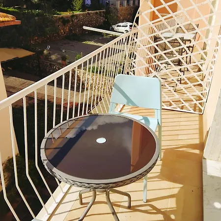 Aparthotel Casamia-guest House