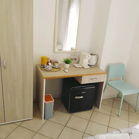 Aparthotel Casamia-guest House