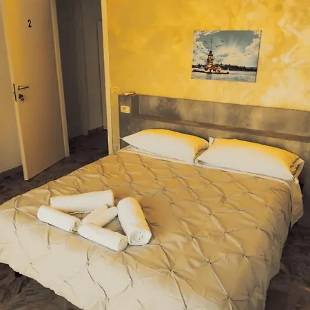 Casamia-guest House